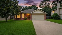 Building Photo - Welcome home to this beautifully refreshed 3-bedroom, 2-bath home in the established Tejas Creek ...
