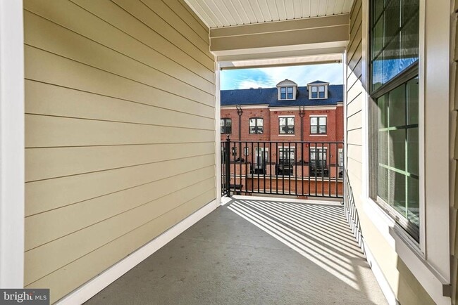 Building Photo - 459 Kornblau Terrace SE