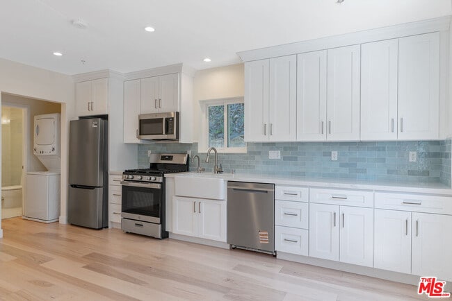 Building Photo - 4632 Mioland Dr
