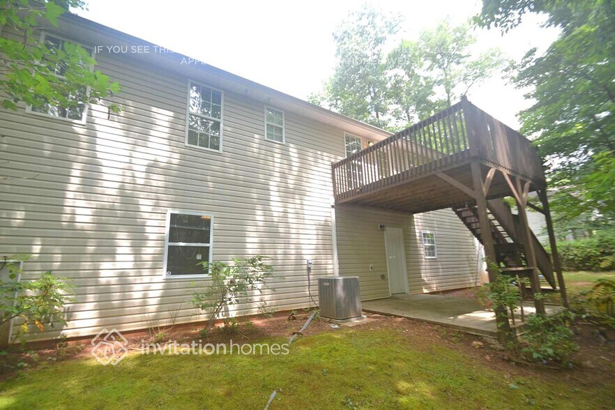 Building Photo - 407 Delane Dr