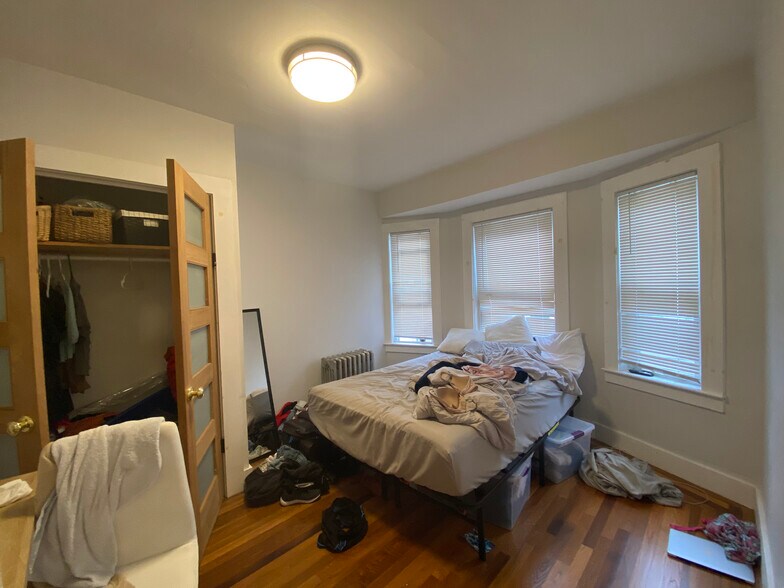 Building Photo - 45 Bowdoin St