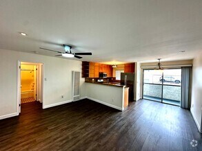 Building Photo - Gorgeous Remodeled 2 Beds + 2 Bath Condo i...