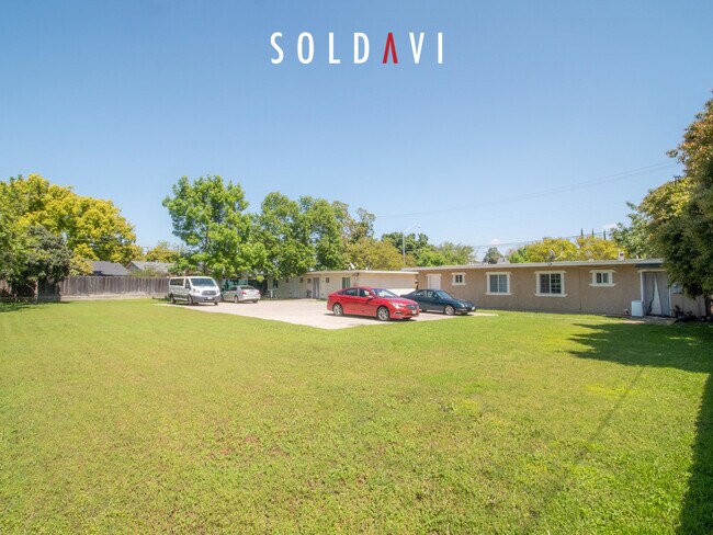 Building Photo - 2855 M St