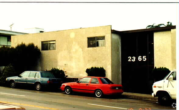 Building Photo - 2365 Glendale Blvd