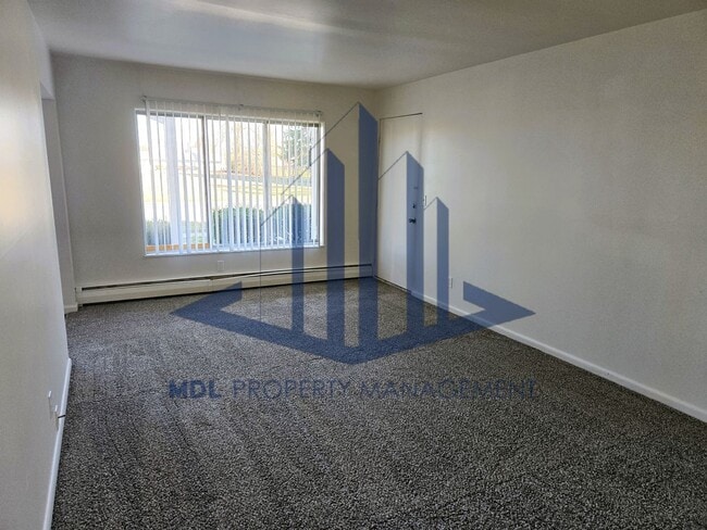 Building Photo - 2225 Weiss St