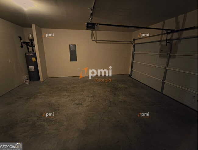 Building Photo - 101 Cypress Point