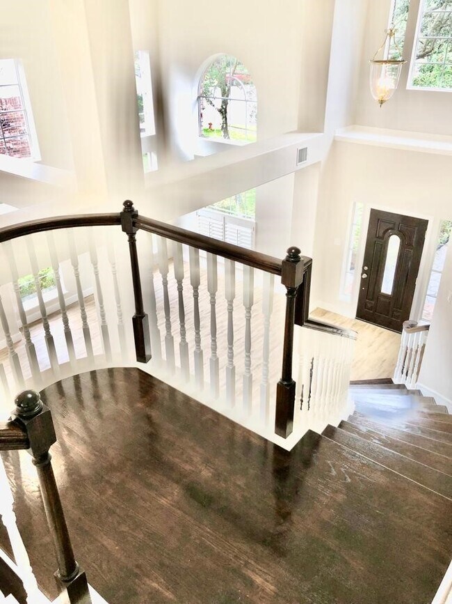 Building Photo - 5711 Silver Bay Ct