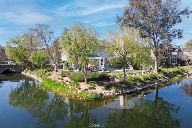 Building Photo - 27016 Island Rd