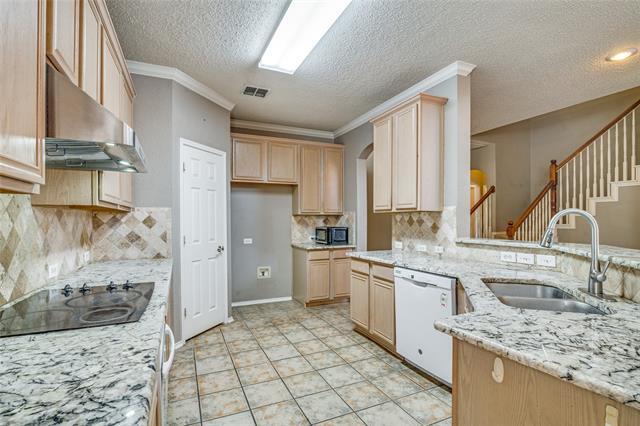 Building Photo - 2023 Nottingham Pl