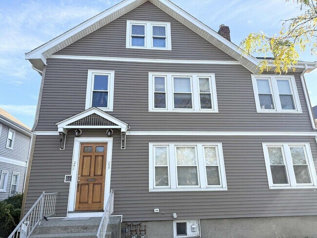 Building Photo - 239 Quincy Shore Dr