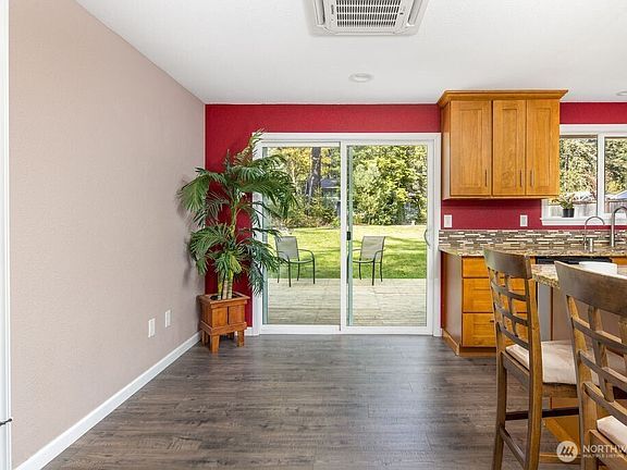 Building Photo - 44604 SE 151st St