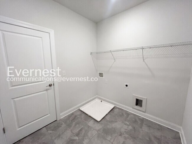 Building Photo - 309 Caledonia Ct