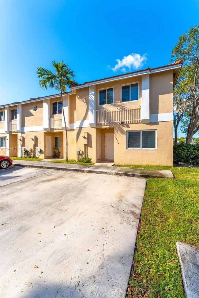 Building Photo - 17864 SW 141st Ct