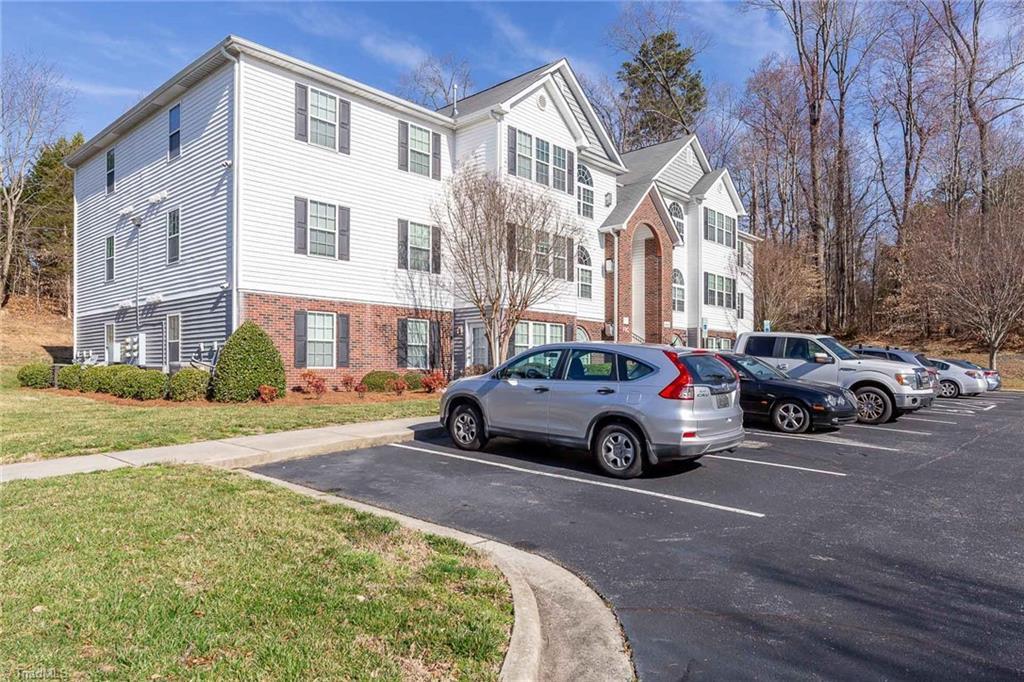 Building Photo - 4305 Timberbrooke Dr