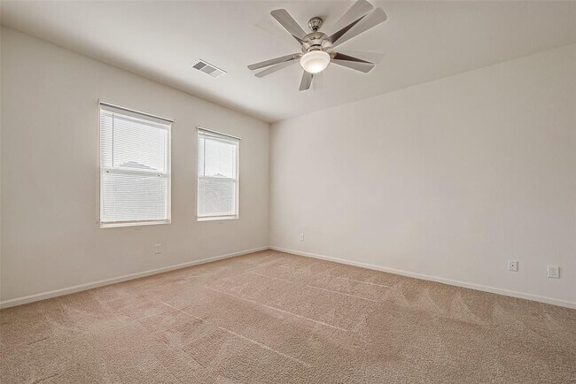 Building Photo - 1017 White Birch Ln