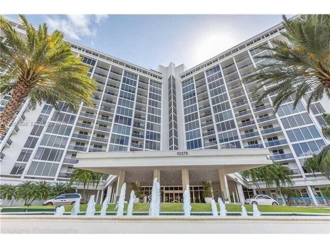 Building Photo - 10275 Collins Ave