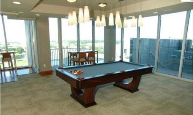 Building Photo - 777 N Ashley Dr