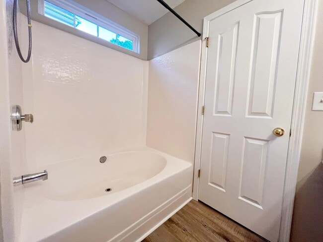 Building Photo - 504 Timber Walk Dr