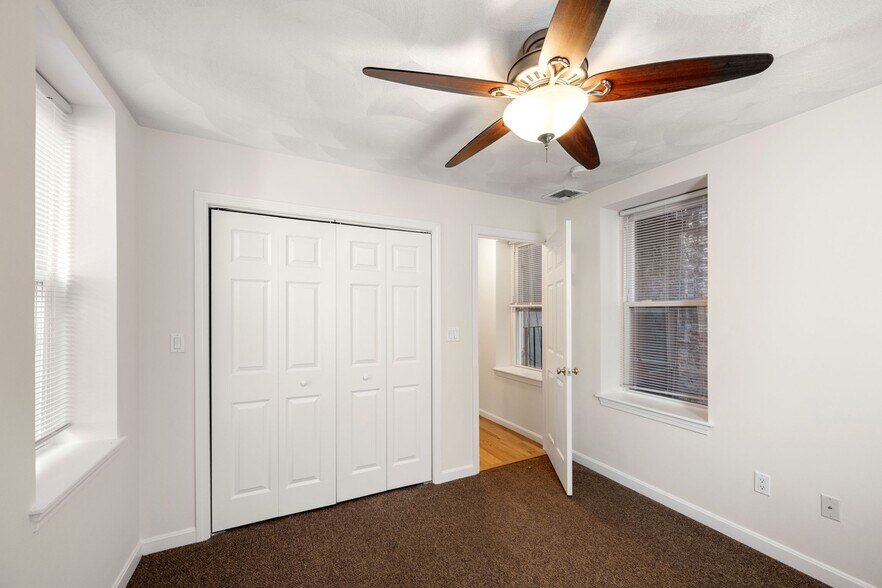 Building Photo - 66 N Margin St