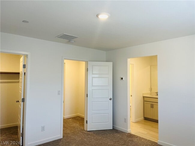 Building Photo - 10777 Evelyn Yard Ct