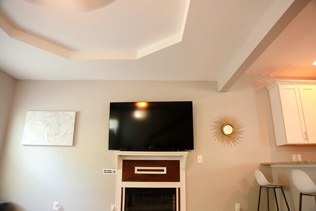 Building Photo - 701 McWilliams Rd SE