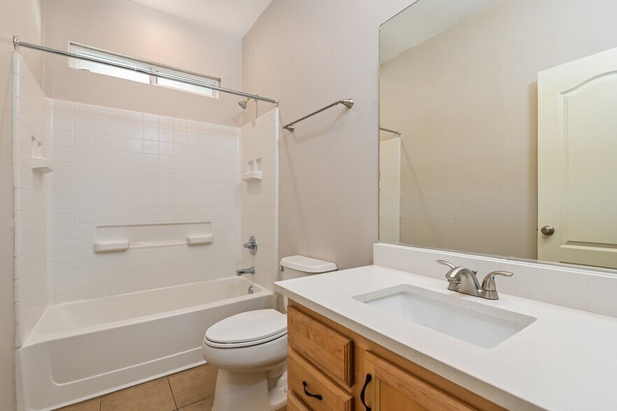 Building Photo - 6871 S Martlet Dr