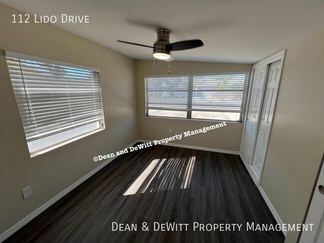 Building Photo - 112 Lido Dr