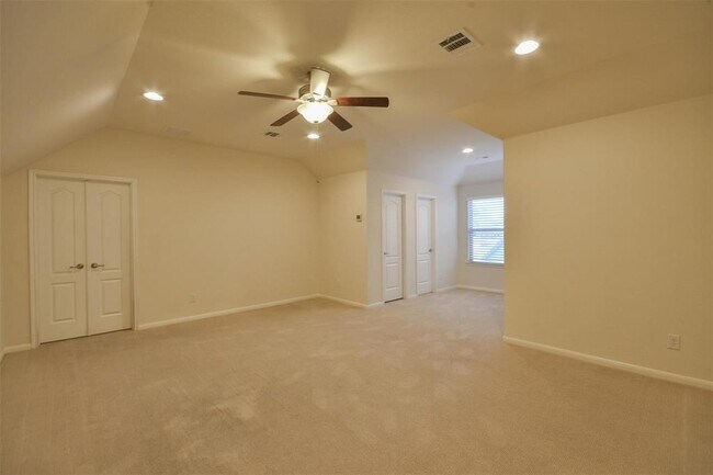 Building Photo - 3643 Cottage Pines Ln