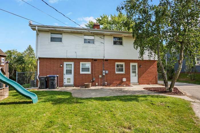 Building Photo - 1426 Josephine St