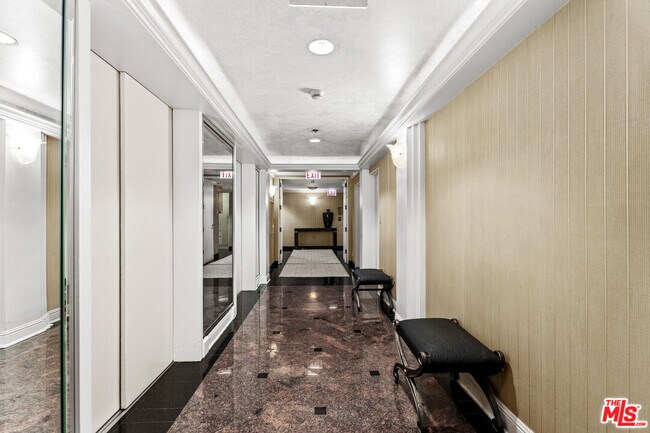 Building Photo - 1333 S Beverly Glen Blvd