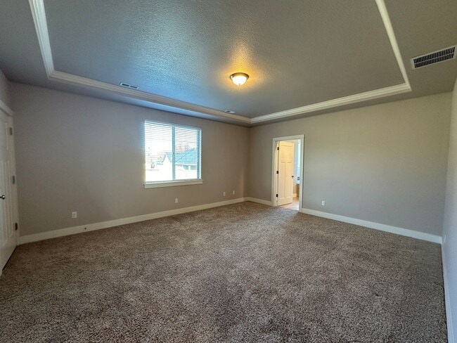 Building Photo - 1129 N Oklahoma Pl