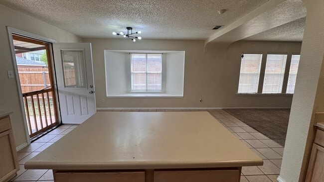 Building Photo - 4008 New Orleans Dr