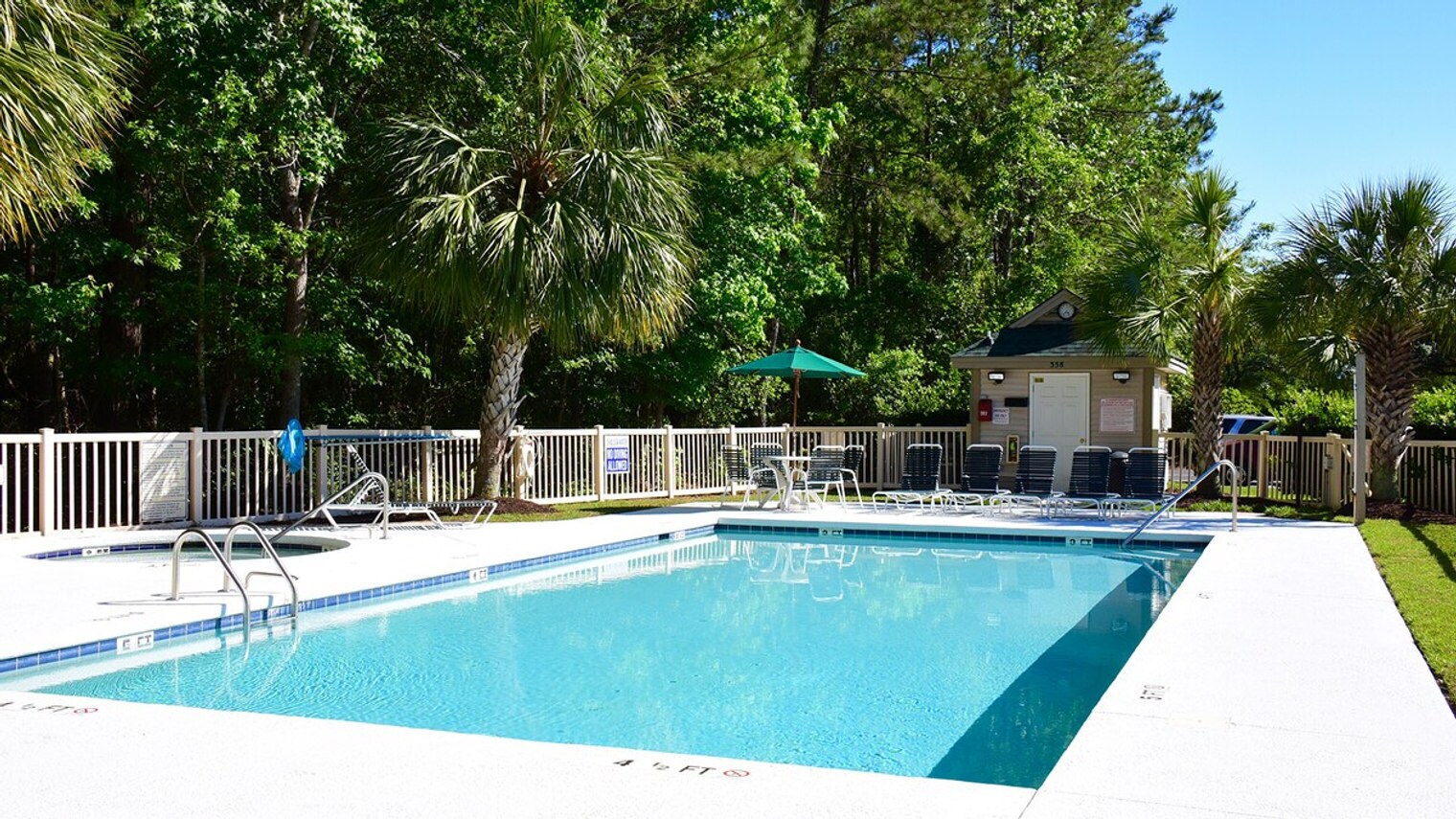 Building Photo - 598 Blue Stem Dr