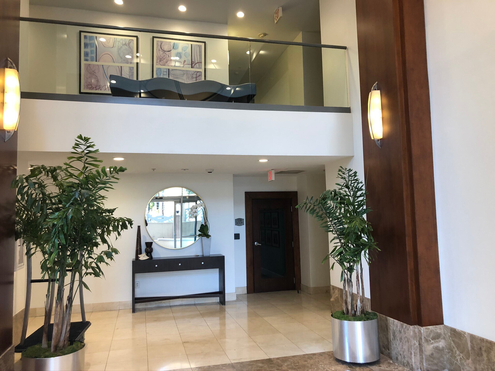 Building Photo - 388 E Ocean Blvd