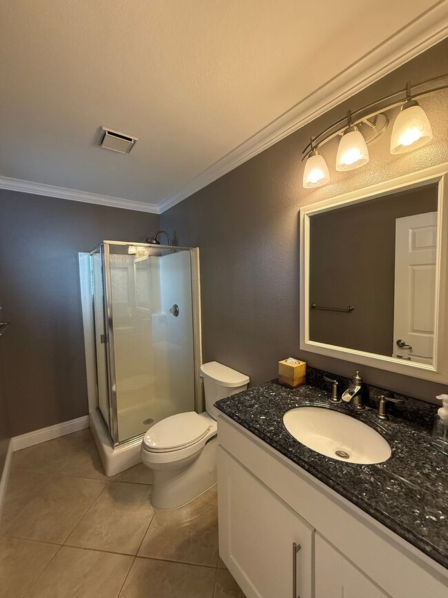 Building Photo - Beautiful home in Oxnard, CA
