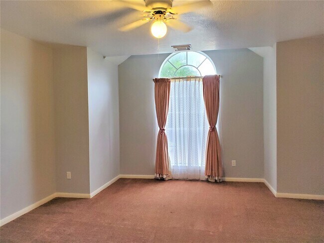 Building Photo - 21511 Westcliffe Falls Dr