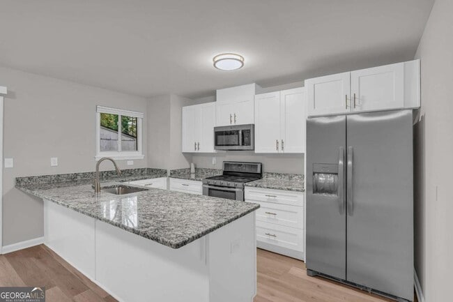 Building Photo - 3368 Lincolndale Ct