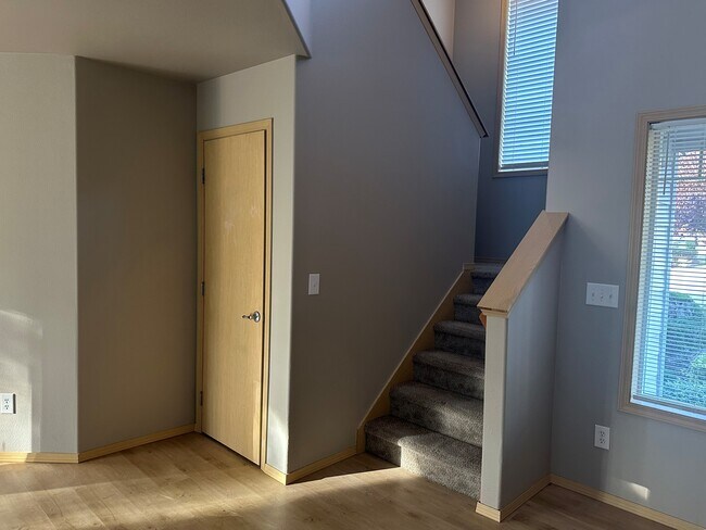 Building Photo - 16011 29th Ave Ct E
