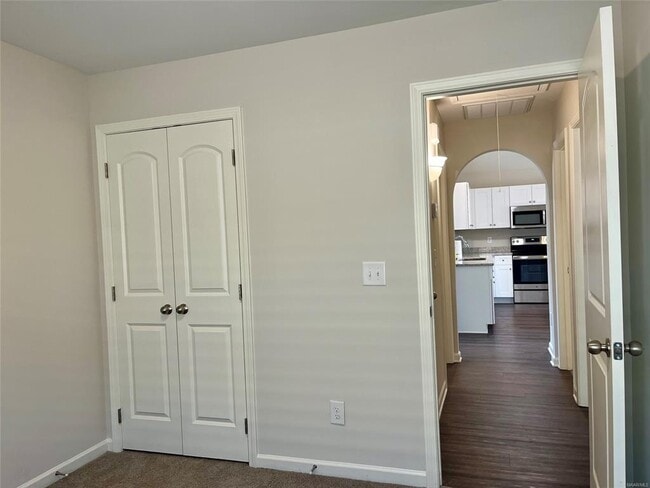 Building Photo - 127 Dawson's Ml Dr