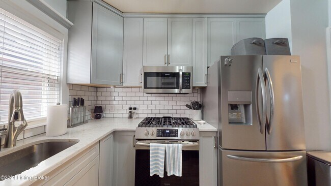 Building Photo - 1621 Norris Pl