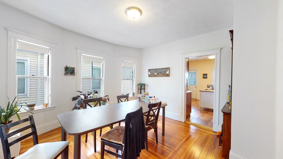 Building Photo - 70 Hudson St