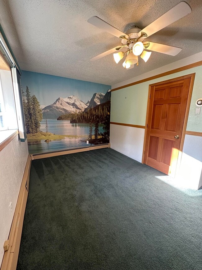 Building Photo - 2068 Bridgewater Dr