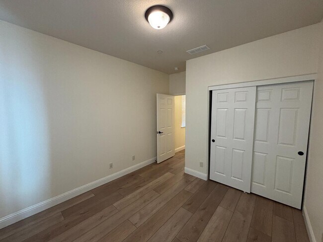 Building Photo - 2481 S Via Versilia Dr