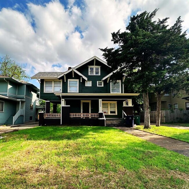 Primary Photo - 2224 NW 16th St