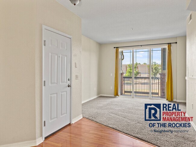 Building Photo - Amazing Condo in a Great Location!