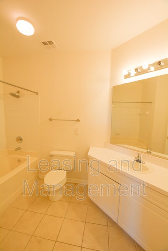 Building Photo - 1432 Telfair Way
