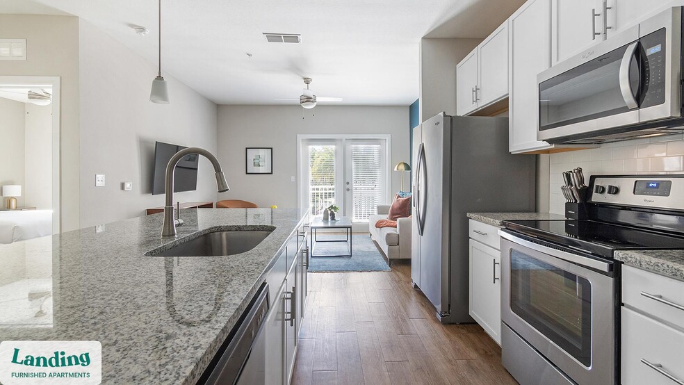 Building Photo - 215 Hunters Lk Wy