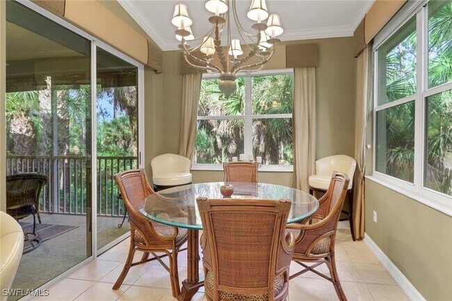 Building Photo - 1664 Tarpon Bay Dr S