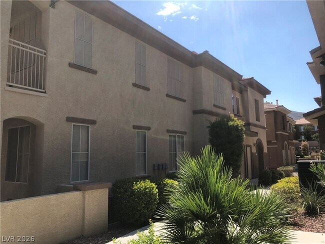 Building Photo - 10220 Delray Beach Ave