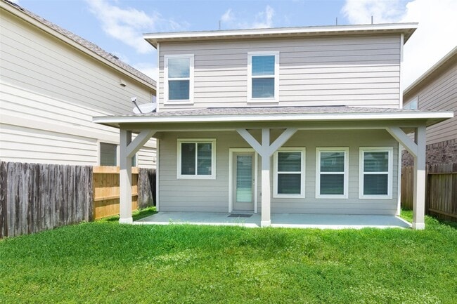 Building Photo - 18215 Amalfi Coast Dr